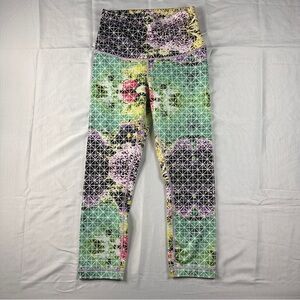 Lululemon Under Crop Leggings II Full-On Luon in Paradise Grid Size 4 - (428)